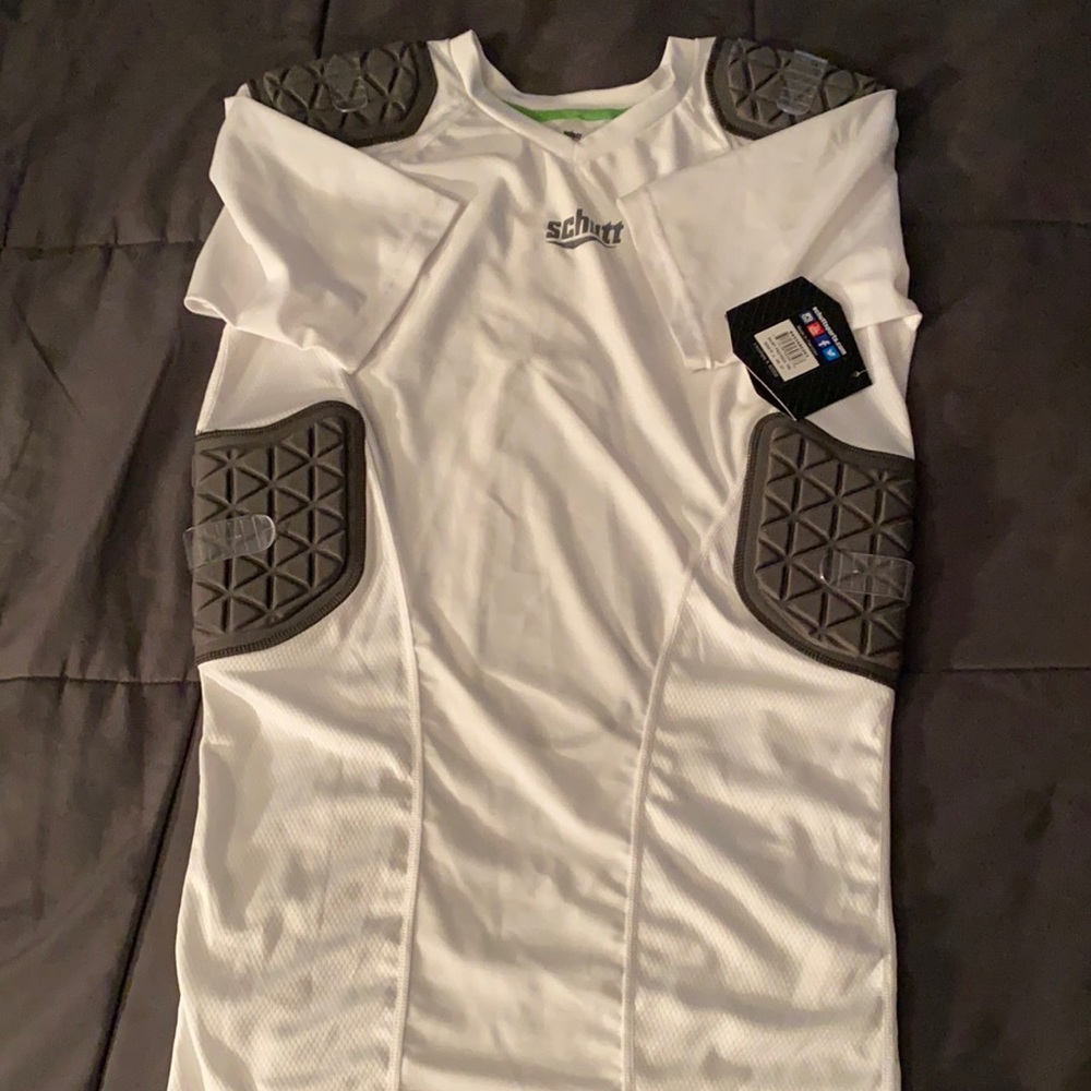 BNWT Schutt Varsity Pro tech integrated shirt